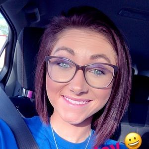 Meet your Posher, Whitney